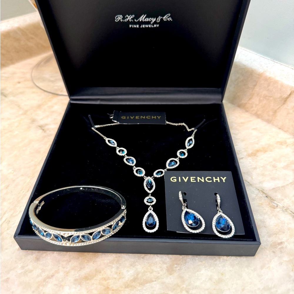 Givenchy Sapphire Blue and Silver Necklace Set